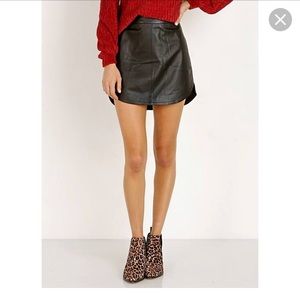 BB Dakota faux leather skirt